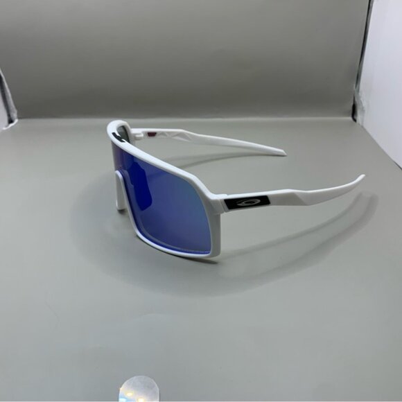 Oakley Sutro Blue Lens White Frame - Picture 2 of 3